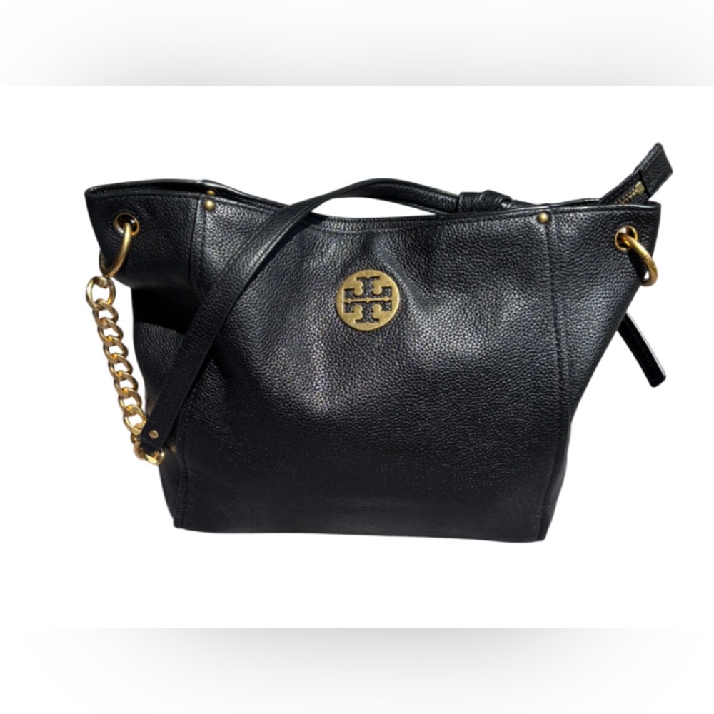 NEW- TORY BURCH- Everly hobo Black Leather bag